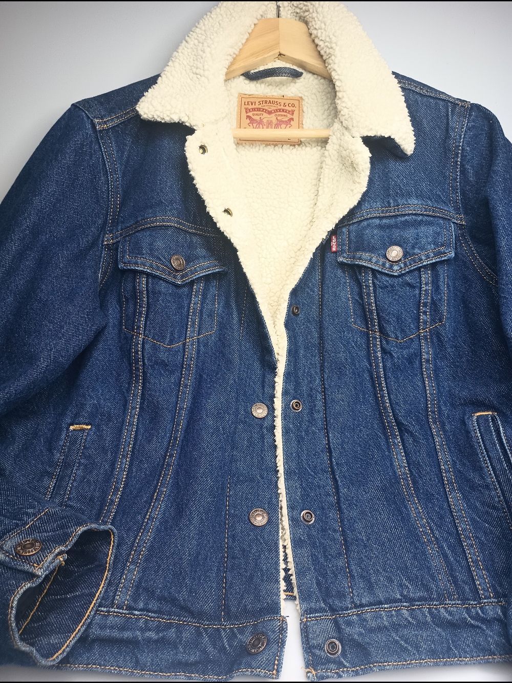 Women's Levi's Blue Denim Sherpa-Trim Jean Jean Jacket Size L - Picture 2 of 9